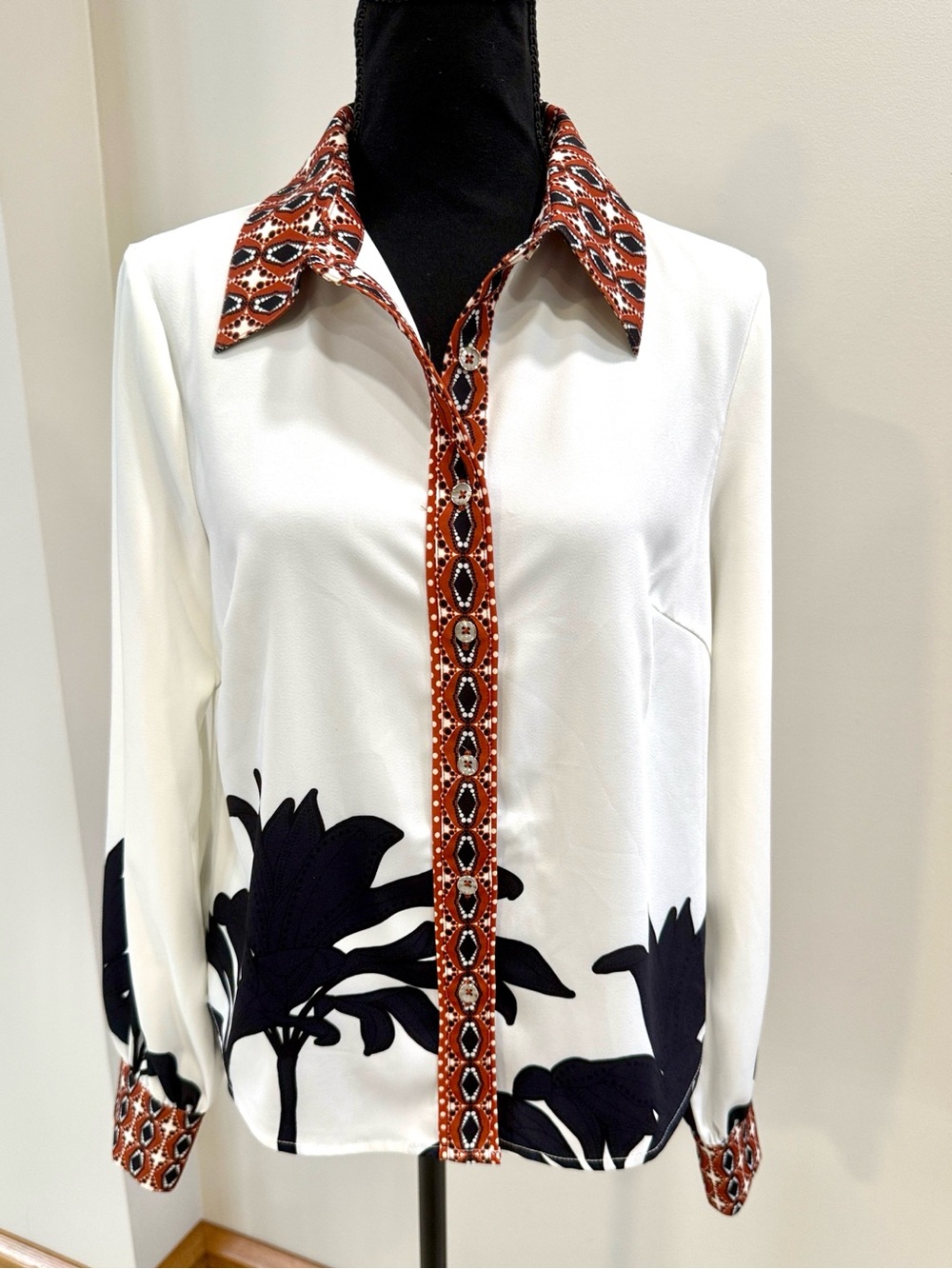 Ciebon NWOT Women’s off white tropical floral print blouse top size S